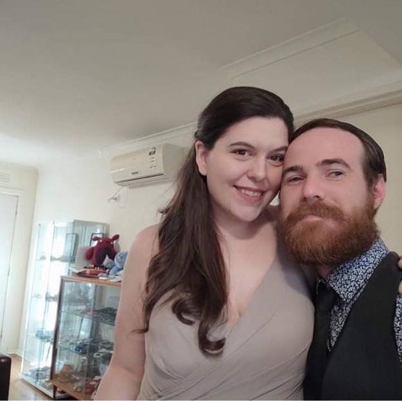 Meet your Posher, Nicole - Picture 1 of 1